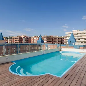 Отель Ilunion Les Corts