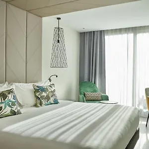 Vincci Larios Diez 4* مالقة